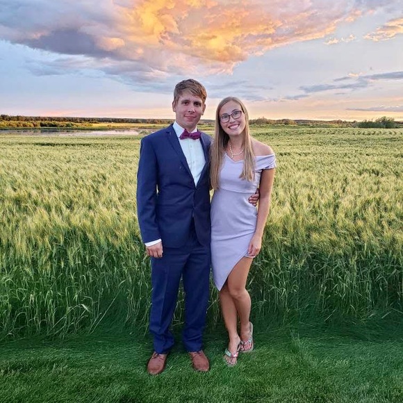 Meet your Posher, Ciana - Picture 3 of 3